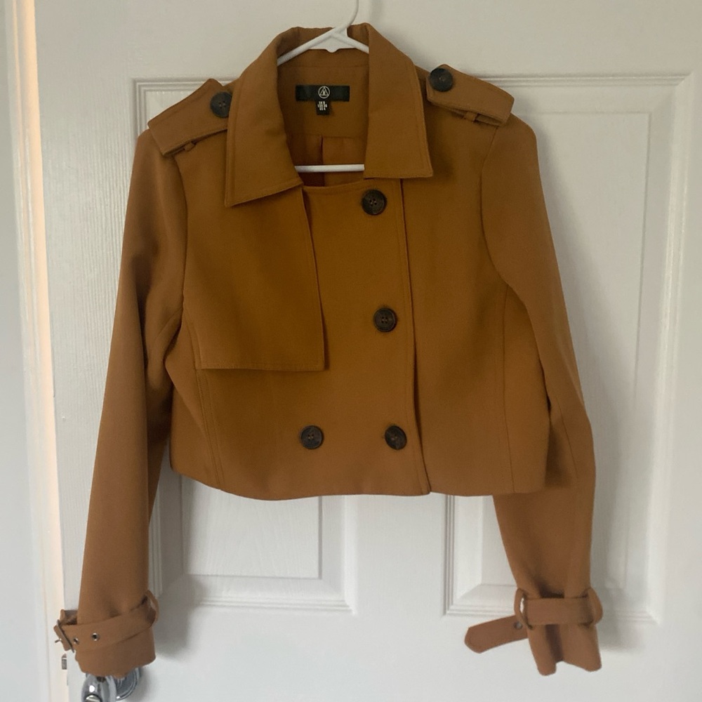 Missguided ASOS Brown Cropped Trench Coat Sz US 4 NWOT